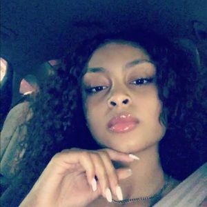 Meet your Posher, Deja